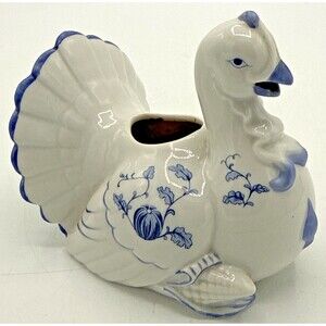 Vintage Country Friends Franklin Mint Hallie Greer Turkey Creamer Blue/White NEW